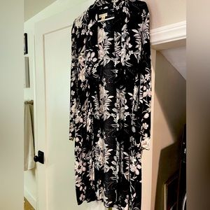 Silence + Noise Black & White Floral Kimono